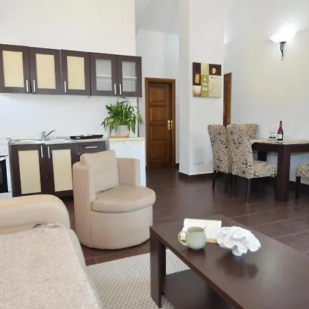 Stradioti Apartments Tivat Exterior photo