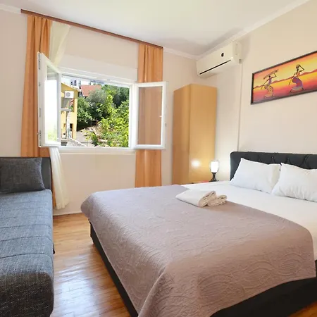 Stradioti Apartments Tivat Exterior photo