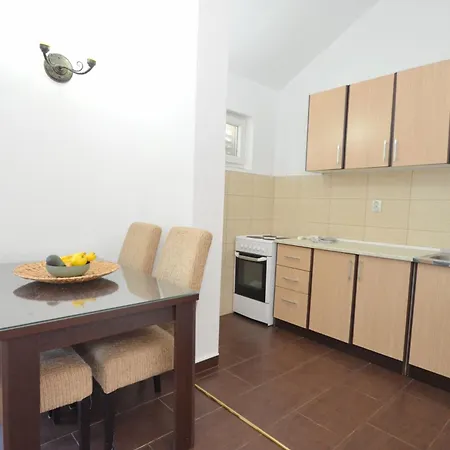 Stradioti Apartments Tivat Exterior photo
