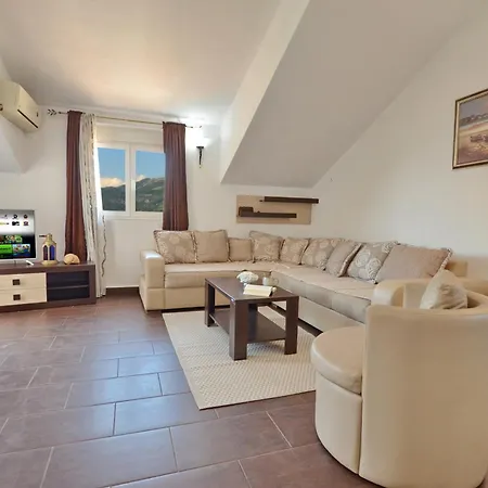 Stradioti Apartments Tivat Room photo